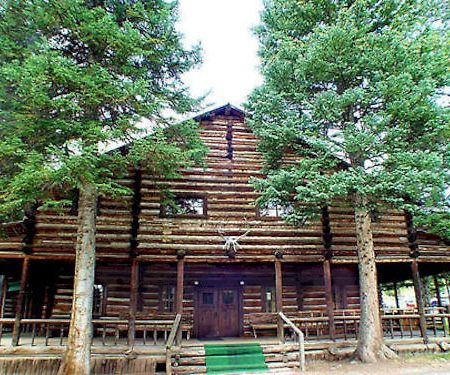 Pahaska Tepee Resort Cody Extérieur photo